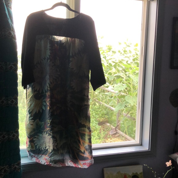 Johnny Was  black velvet and 100% silk dress - Picture 6 of 16